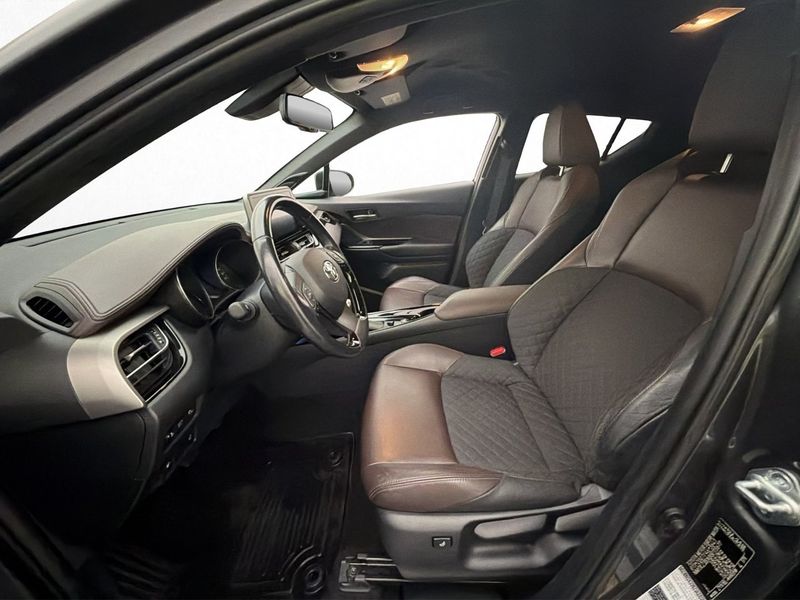 Toyota C-HR bild 16