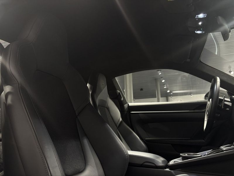 Porsche 992 bild 18