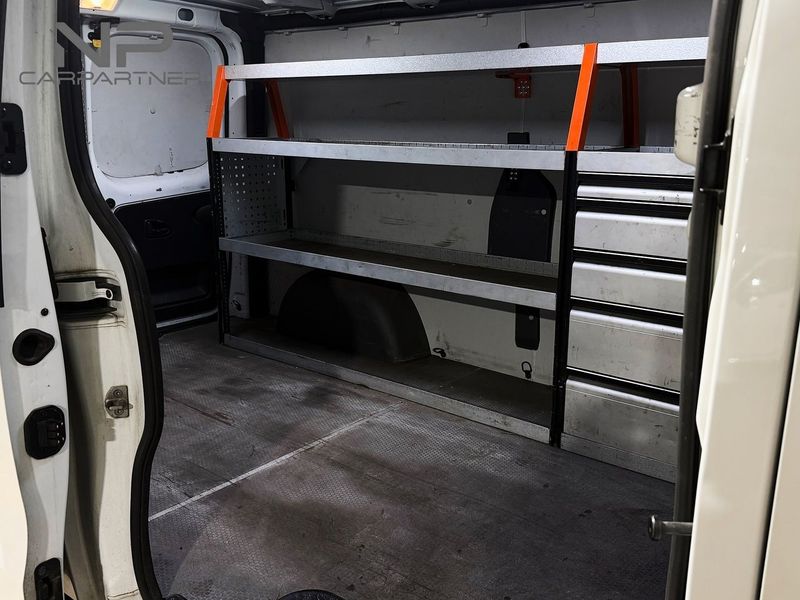 Nissan NV300 bild 16