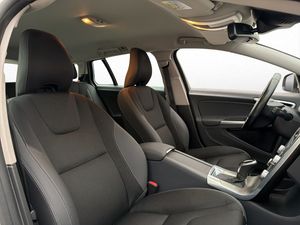 Volvo V60 bild 24