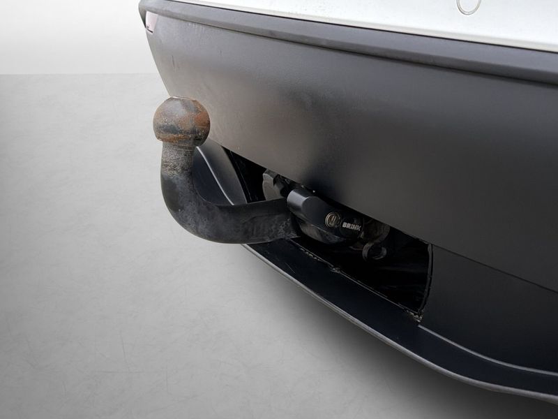 Tesla Model Y bild 11