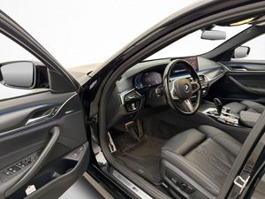 BMW 530 bild 10