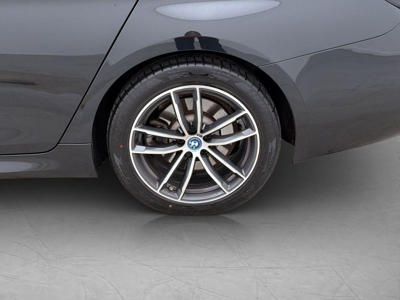 BMW 530 bild 29