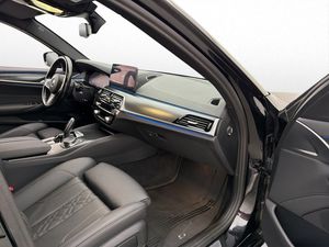 BMW 530 bild 24