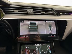 Audi e-tron Sportback bild 23