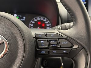 Toyota Yaris bild 16