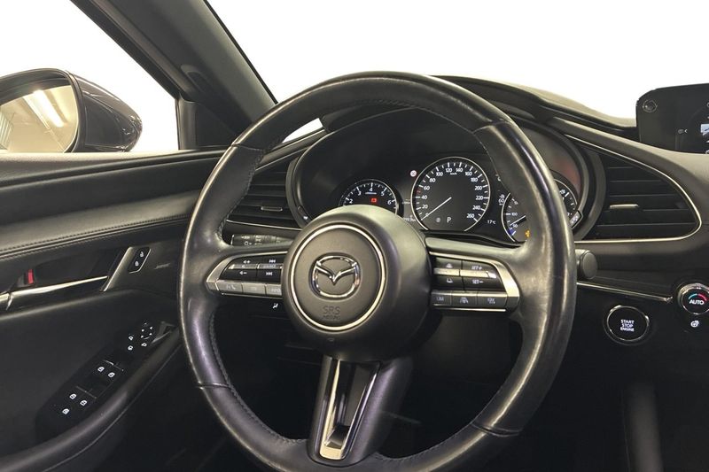 Mazda 3 bild 12