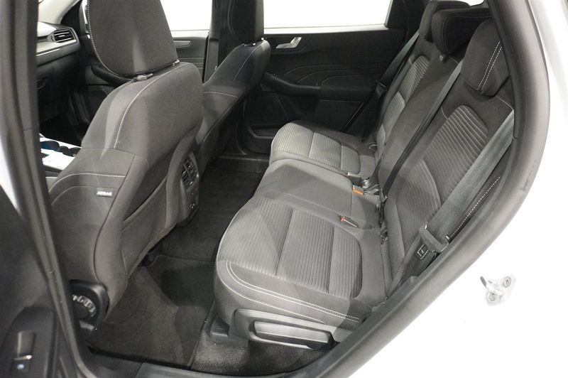 Ford Kuga bild 5