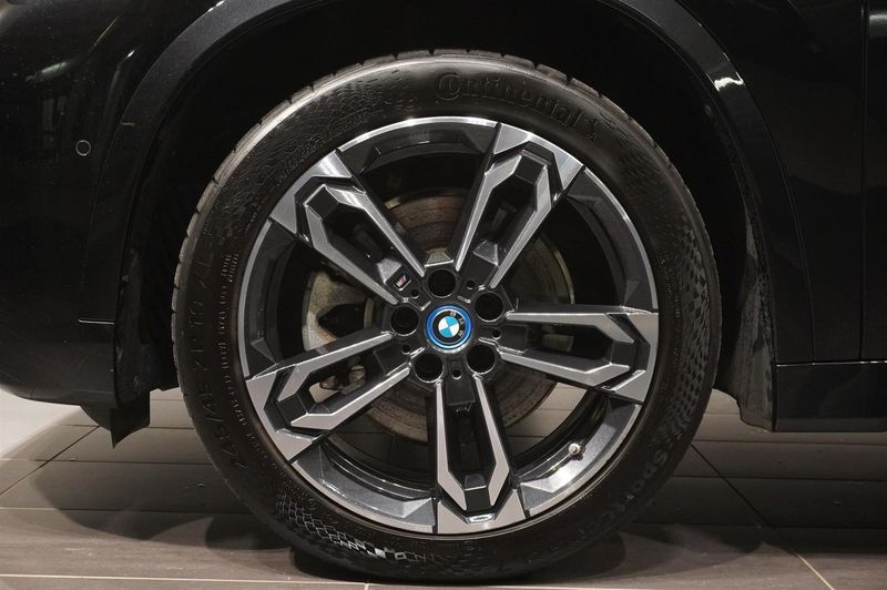 BMW X1 bild 8