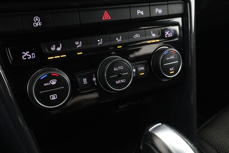 Volkswagen T-Roc bild 26