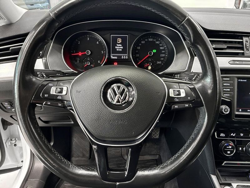 Volkswagen Passat bild 12