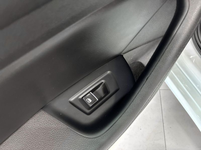 Volkswagen Passat bild 22