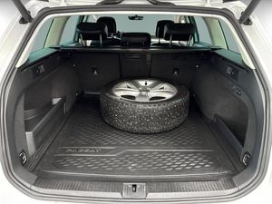 Volkswagen Passat bild 24