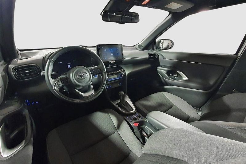 Toyota Yaris Cross bild 13