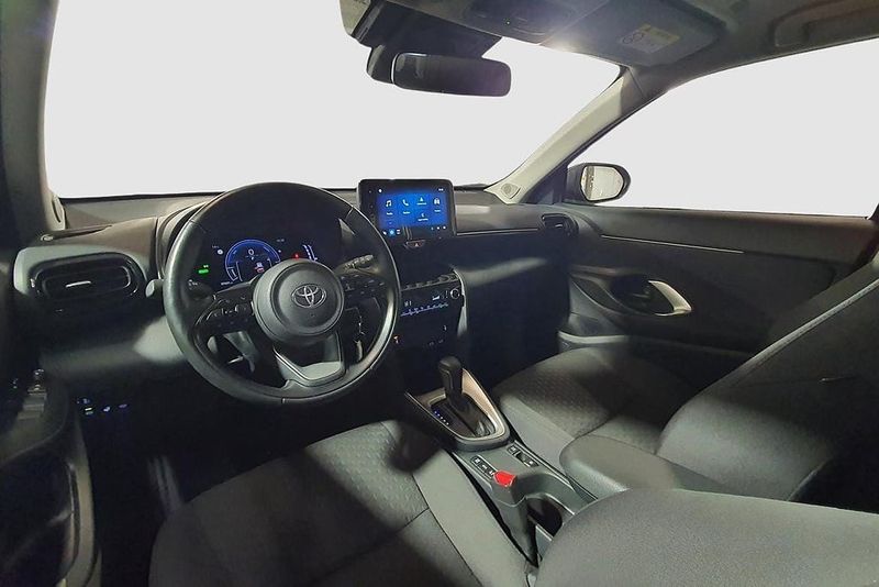 Toyota Yaris Cross bild 14