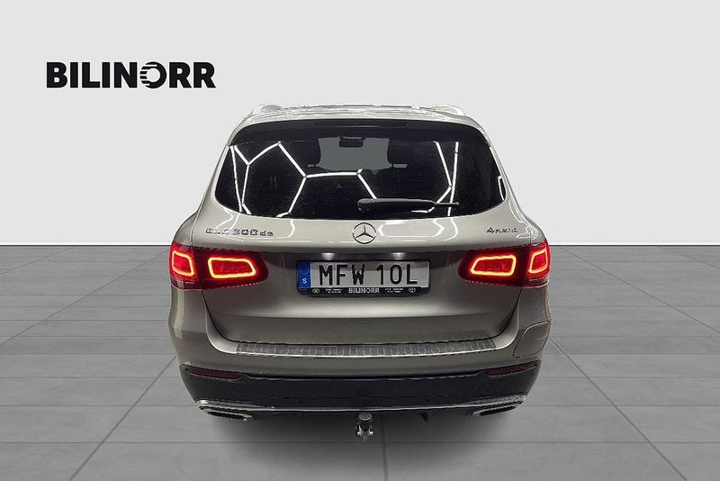 Mercedes GLC300 bild 3