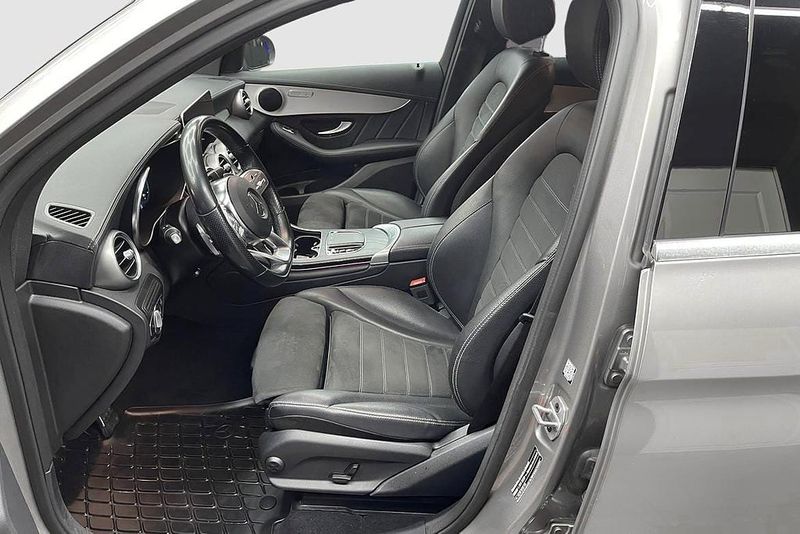 Mercedes GLC300 bild 14