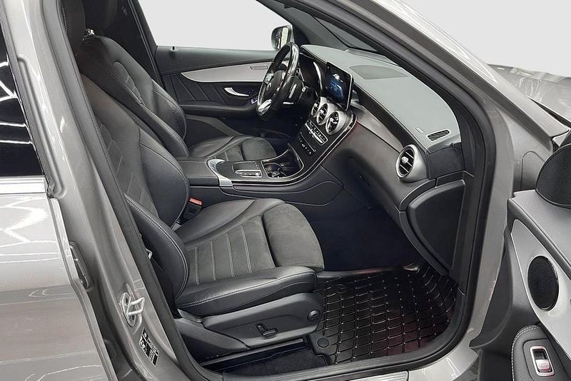 Mercedes GLC300 bild 15