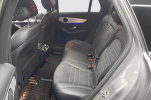 Mercedes GLC300 bild 16