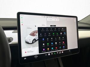Tesla Model Y bild 20