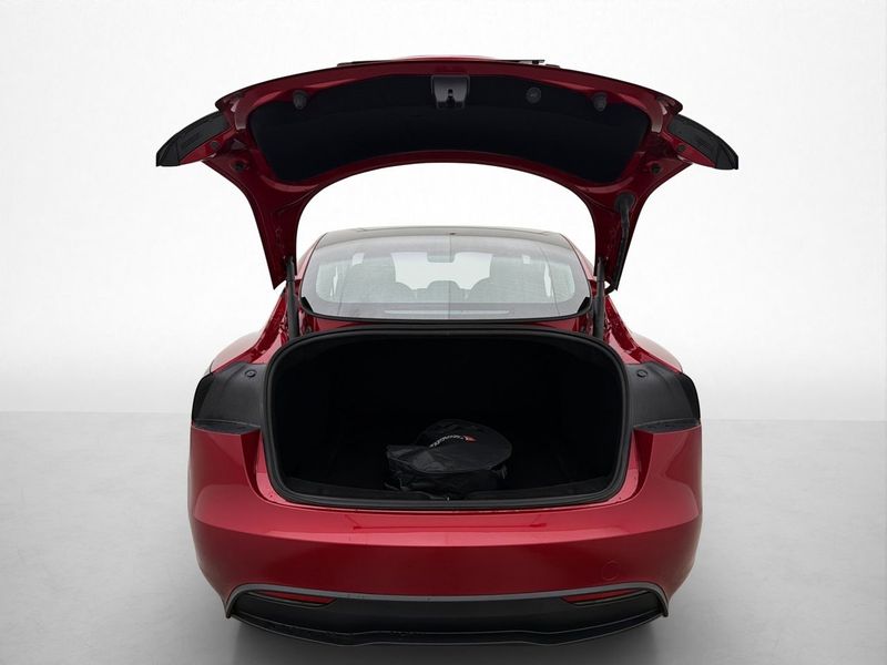 Tesla Model 3 bild 10