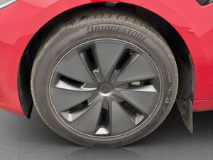 Tesla Model 3 bild 27