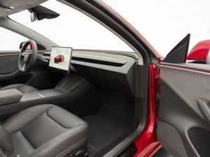 Tesla Model 3 bild 32