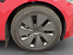 Tesla Model 3 bild 30