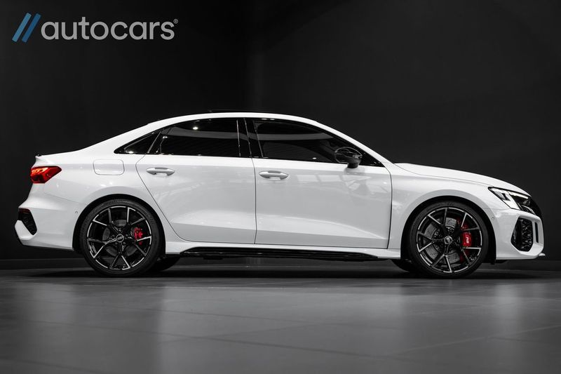 Audi RS3 bild 2
