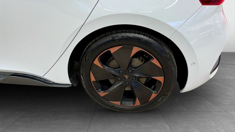 Cupra Born bild 6