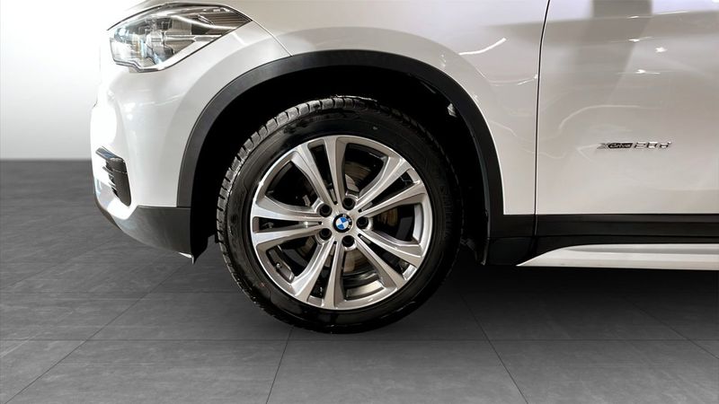 BMW X1 bild 9
