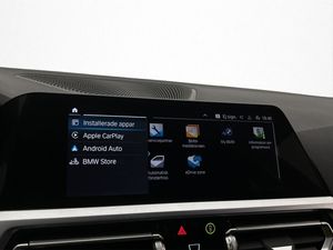 BMW 330 bild 18