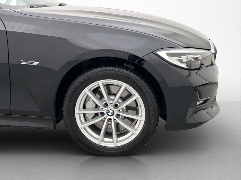 BMW 330 bild 32