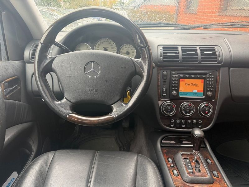 Mercedes ML55 AMG bild 9