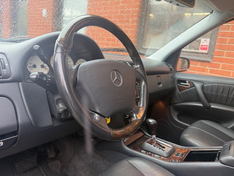 Mercedes ML55 AMG bild 10