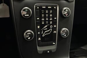 Volvo V40 bild 22