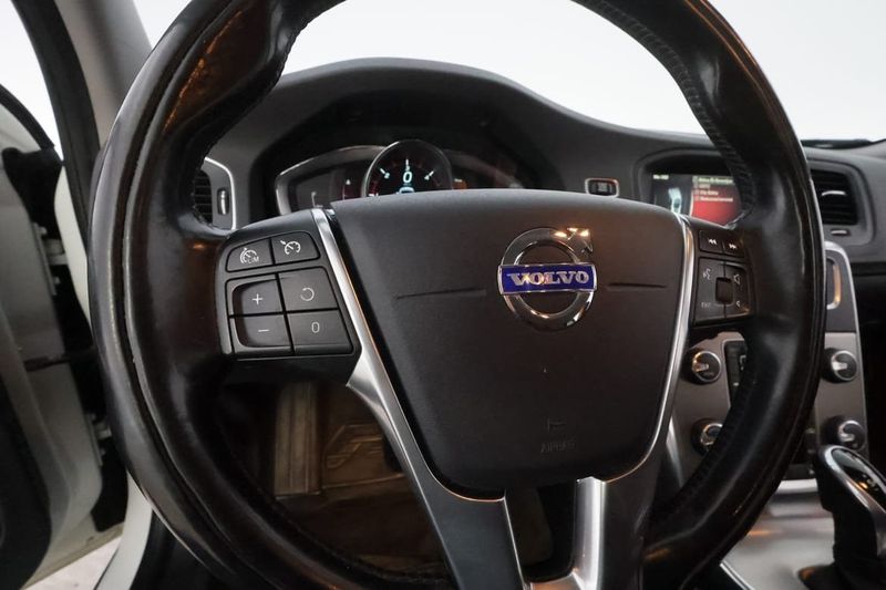 Volvo V60 bild 15