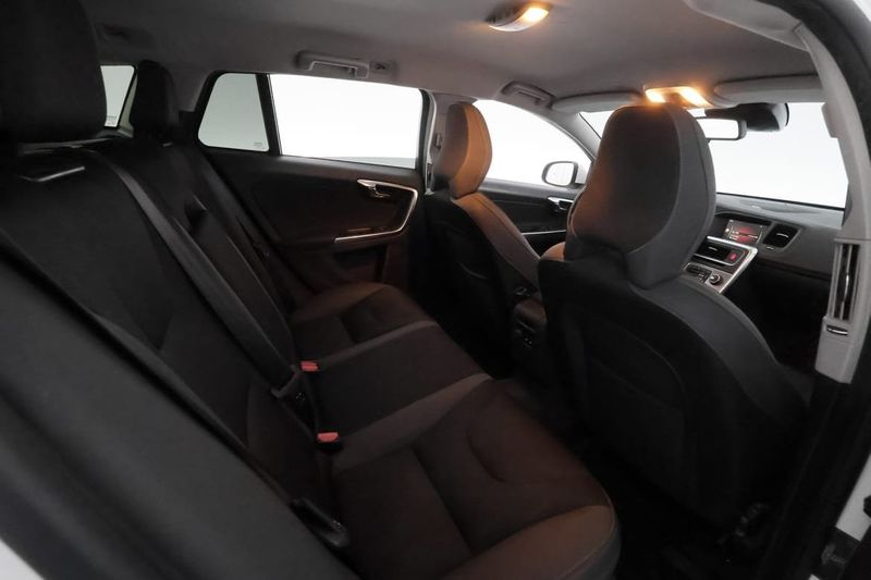 Volvo V60 bild 18