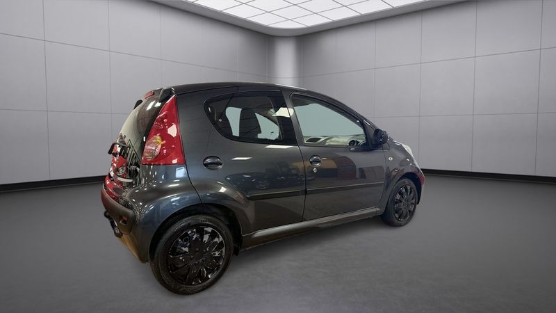Peugeot 107 bild 5