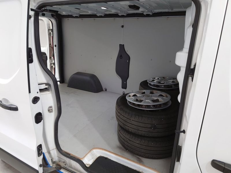 Renault Trafic bild 13