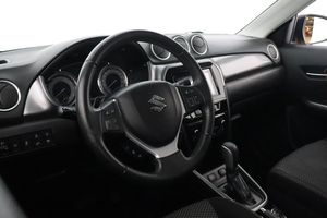 Suzuki Vitara bild 11