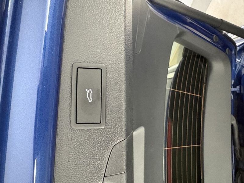 Volkswagen Passat bild 13