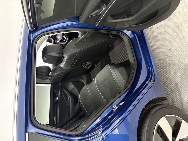 Volkswagen Passat bild 14