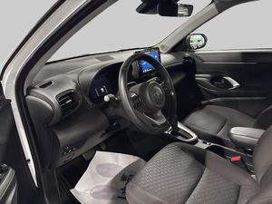 Toyota Yaris Cross bild 13