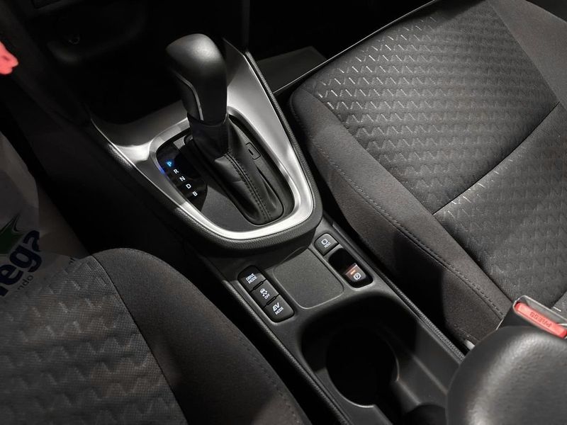 Toyota Yaris Cross bild 17