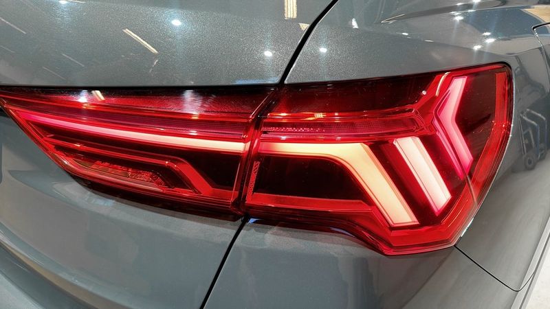Audi Q3 bild 15