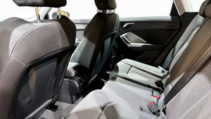 Audi Q3 bild 11