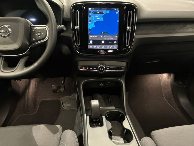 Volvo EX40 bild 15