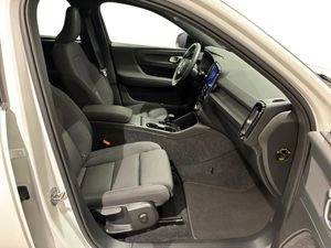 Volvo EX40 bild 7