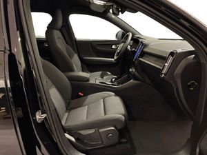 Volvo EX40 bild 4